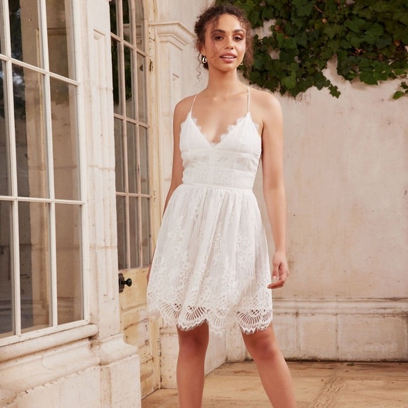 Two Sisters Aurelia Dress White Lace Plunge V Neck Mini Bridal Shower Rehearsal - Picture 3 of 16